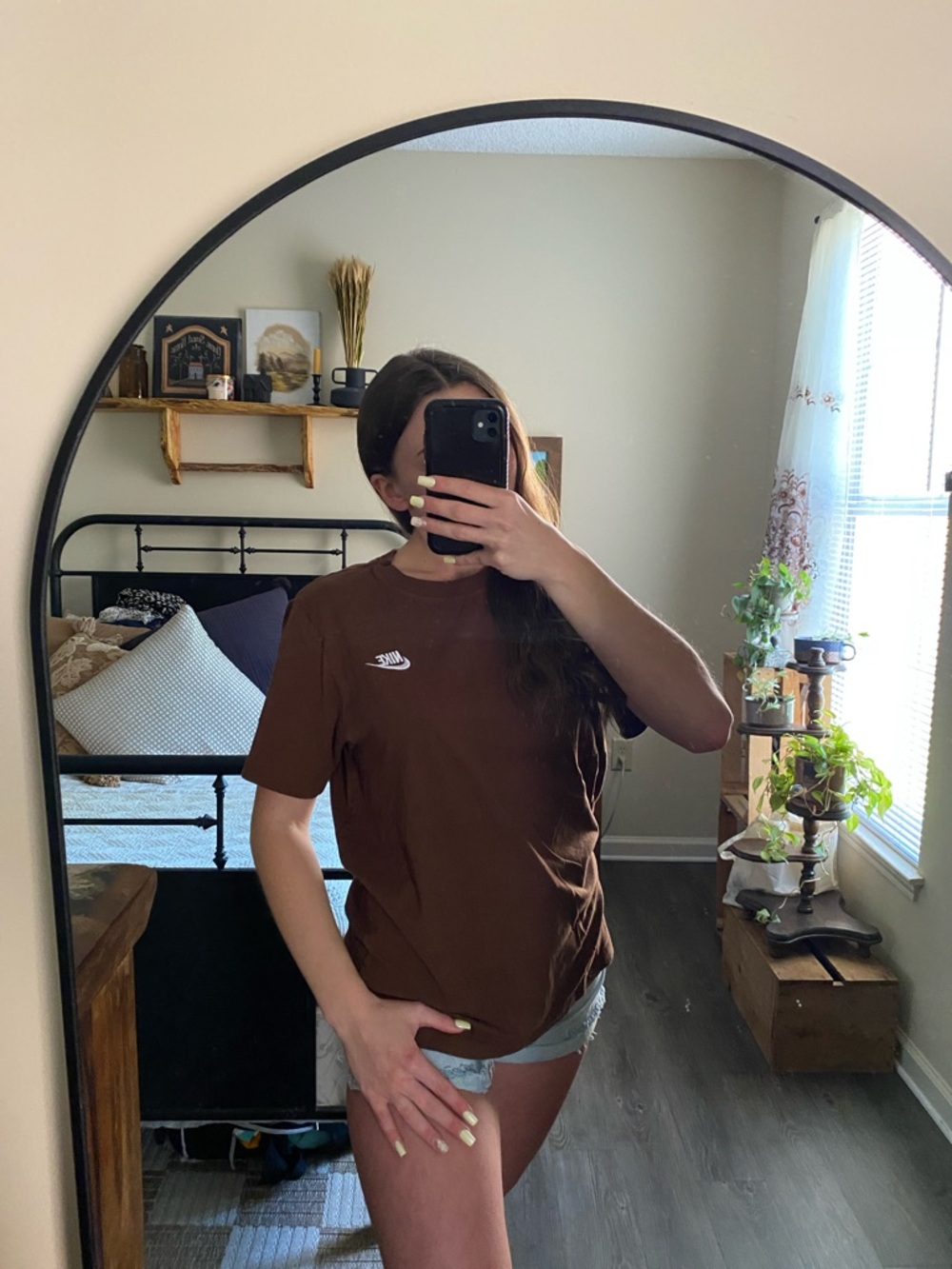 Nike Brown Crewneck Short Sleeve Tee with White Embroidered Swoosh — Women’s M